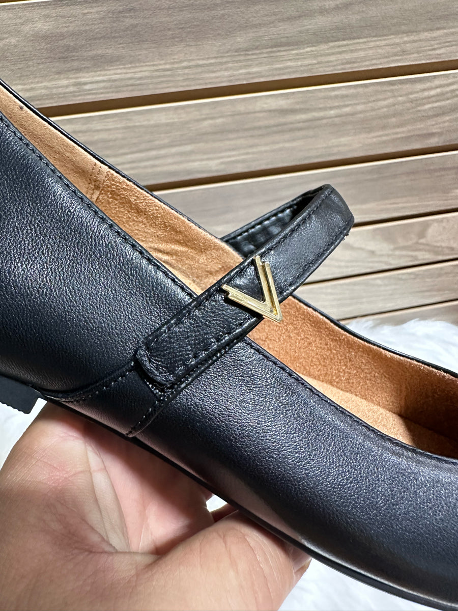 Vionic Alameda Mary Jane Flats (I8661L)