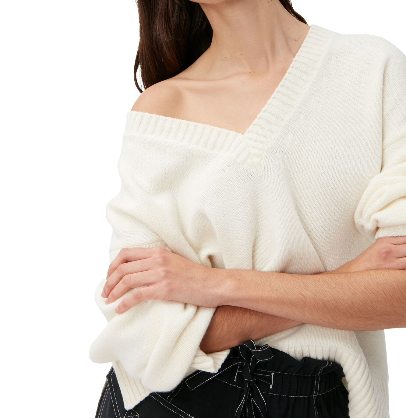 GANNI Logo Crewneck Sweatshirt (K1760)