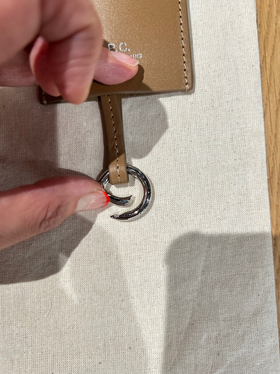 A.P.C. Leather Card Holder (PXAWV M63522)