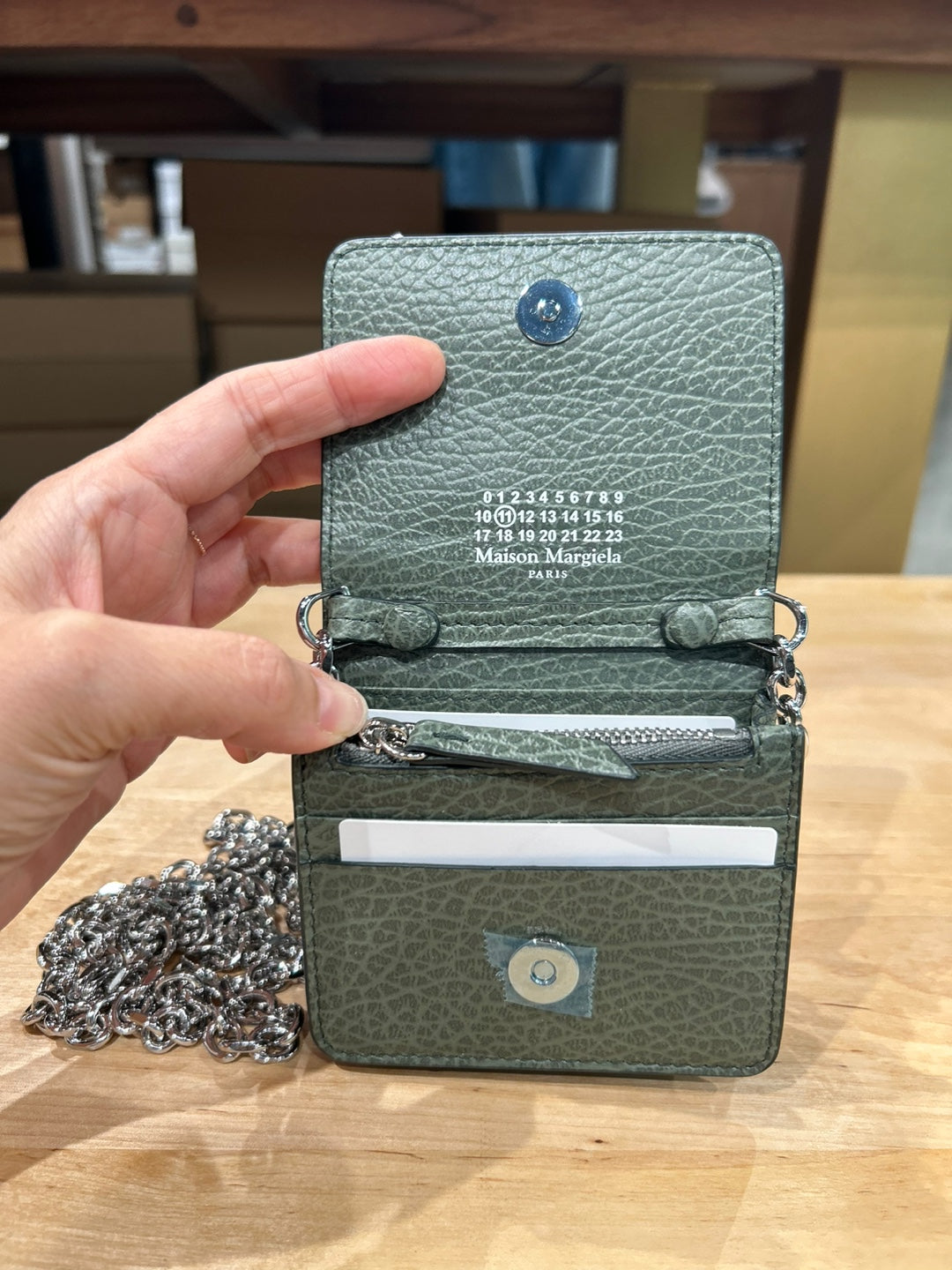 Maison Margiela FOUR STITCHES CHAIN WALLET (SA3UI0009 P4455)