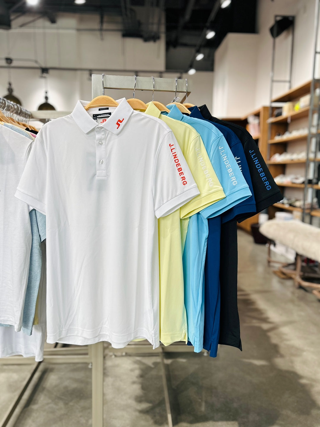 J.Lindeberg Tour Tech Regular Fit Polo Shirt (GMJT09157)