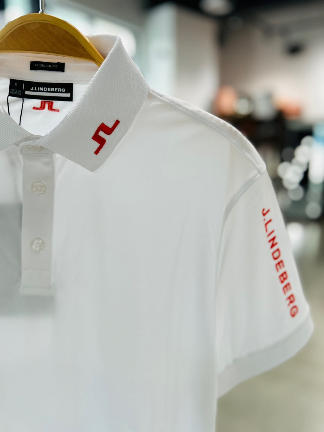 J.Lindeberg Tour Tech Regular Fit Polo Shirt (GMJT09157)