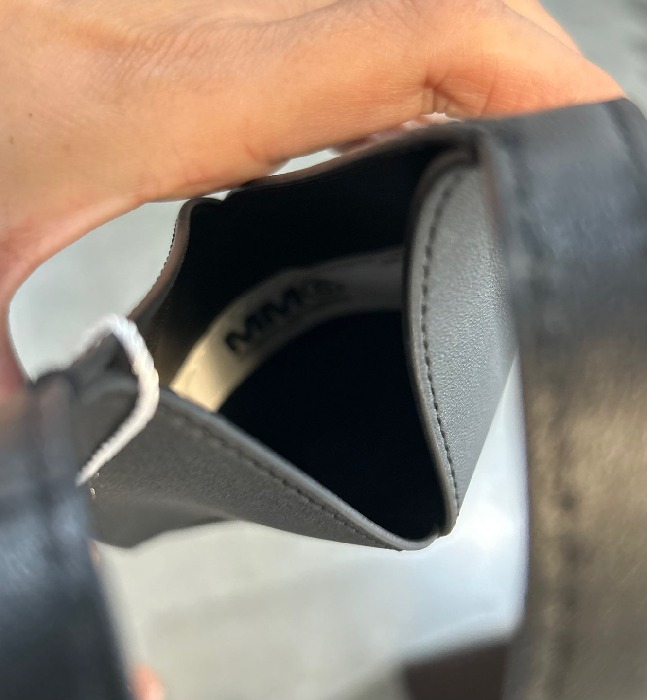 Maison Margiela Japanese Accordion Phone Crossbody (SA5VL0005 P4811)