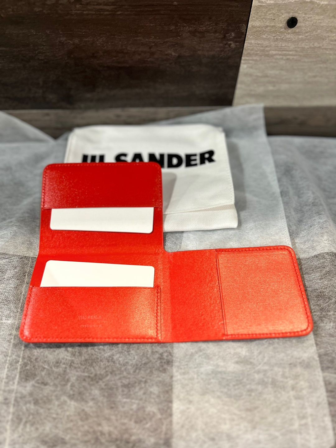 Jil Sander Folded Card Holder (J07UI0012 P5355)