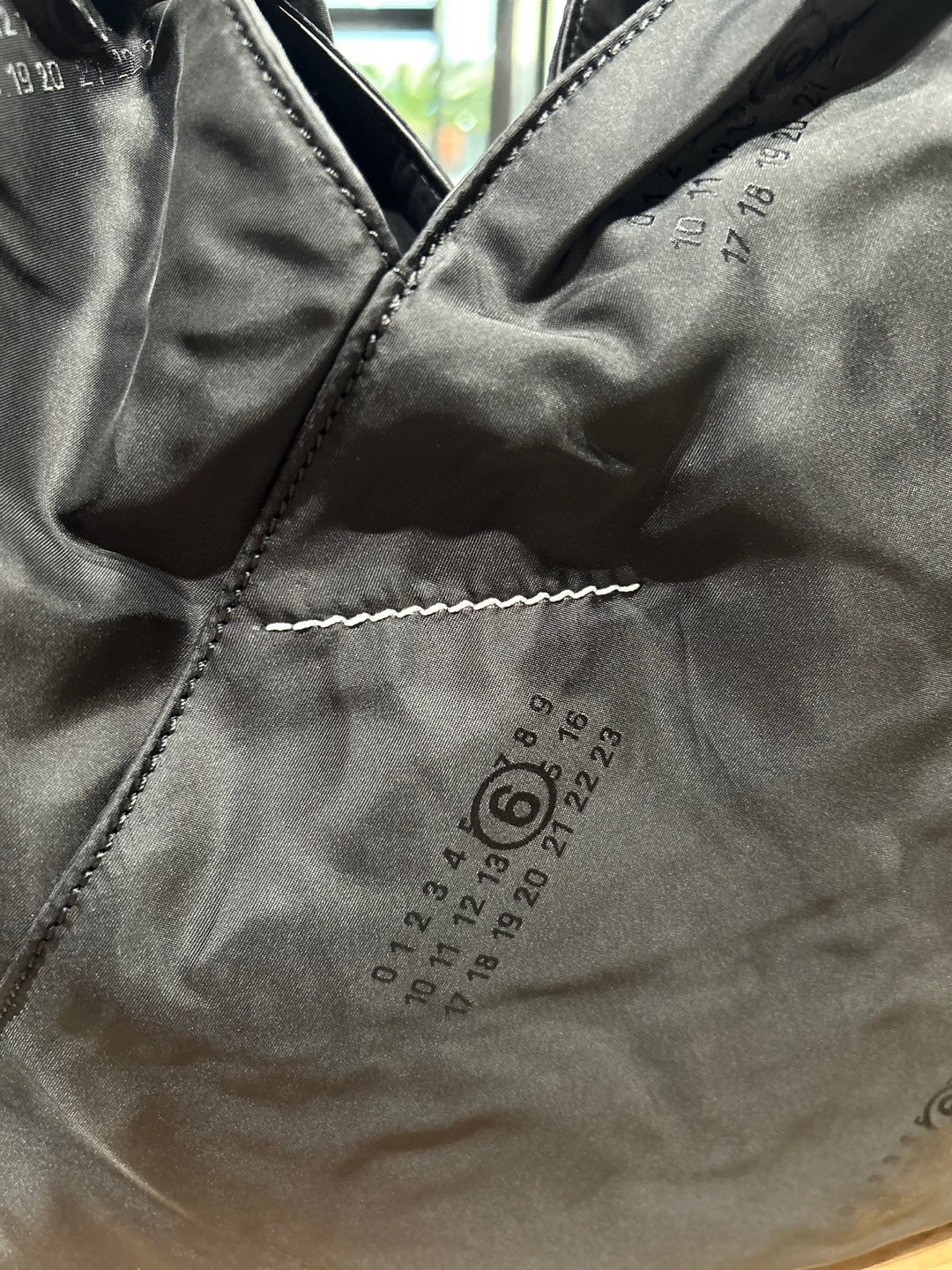 Maison Margiela Japanese Classic Small Bag (S54WD0043 P6197)