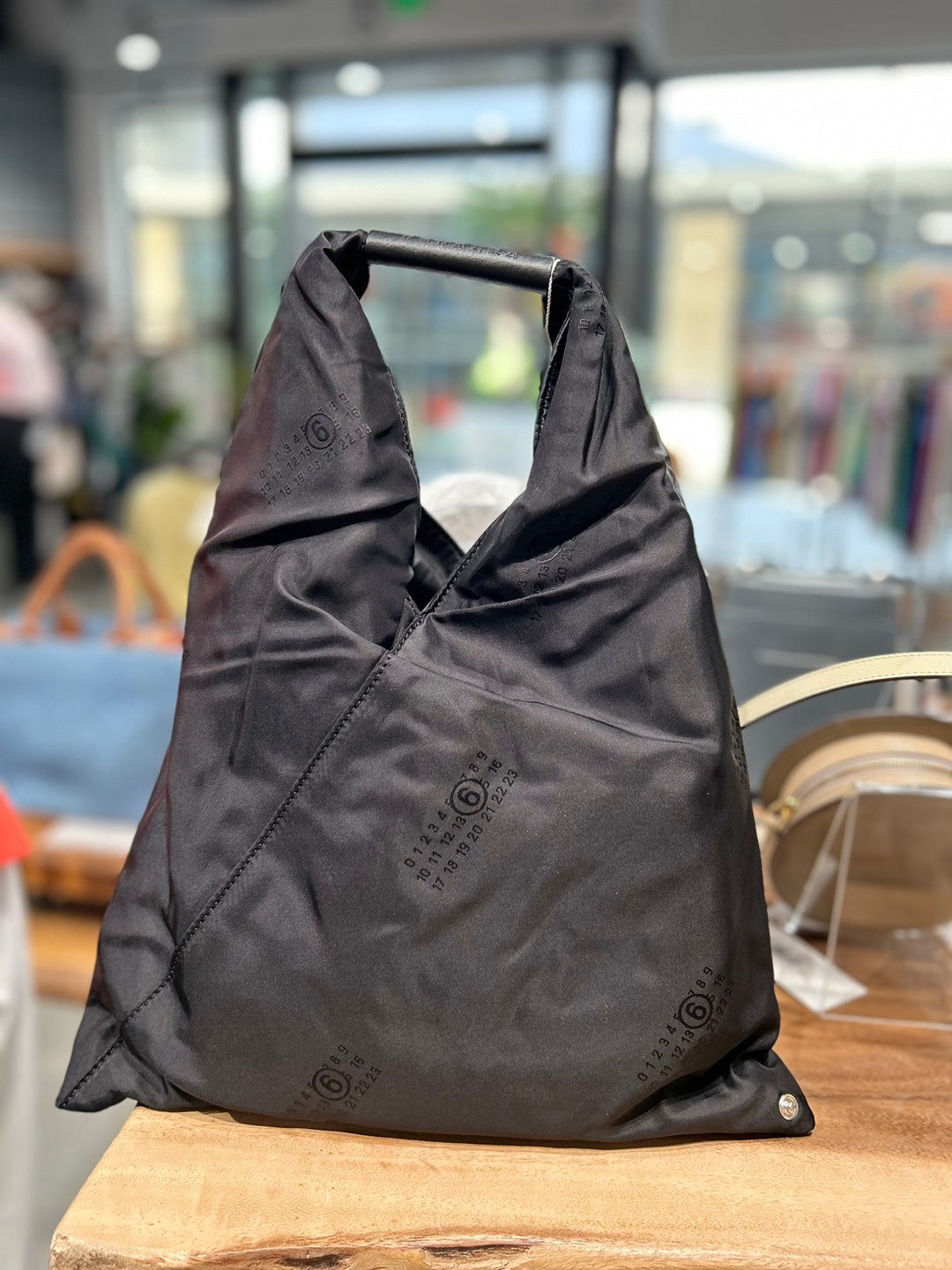 Maison Margiela Japanese Classic Small Bag (S54WD0043 P6197)