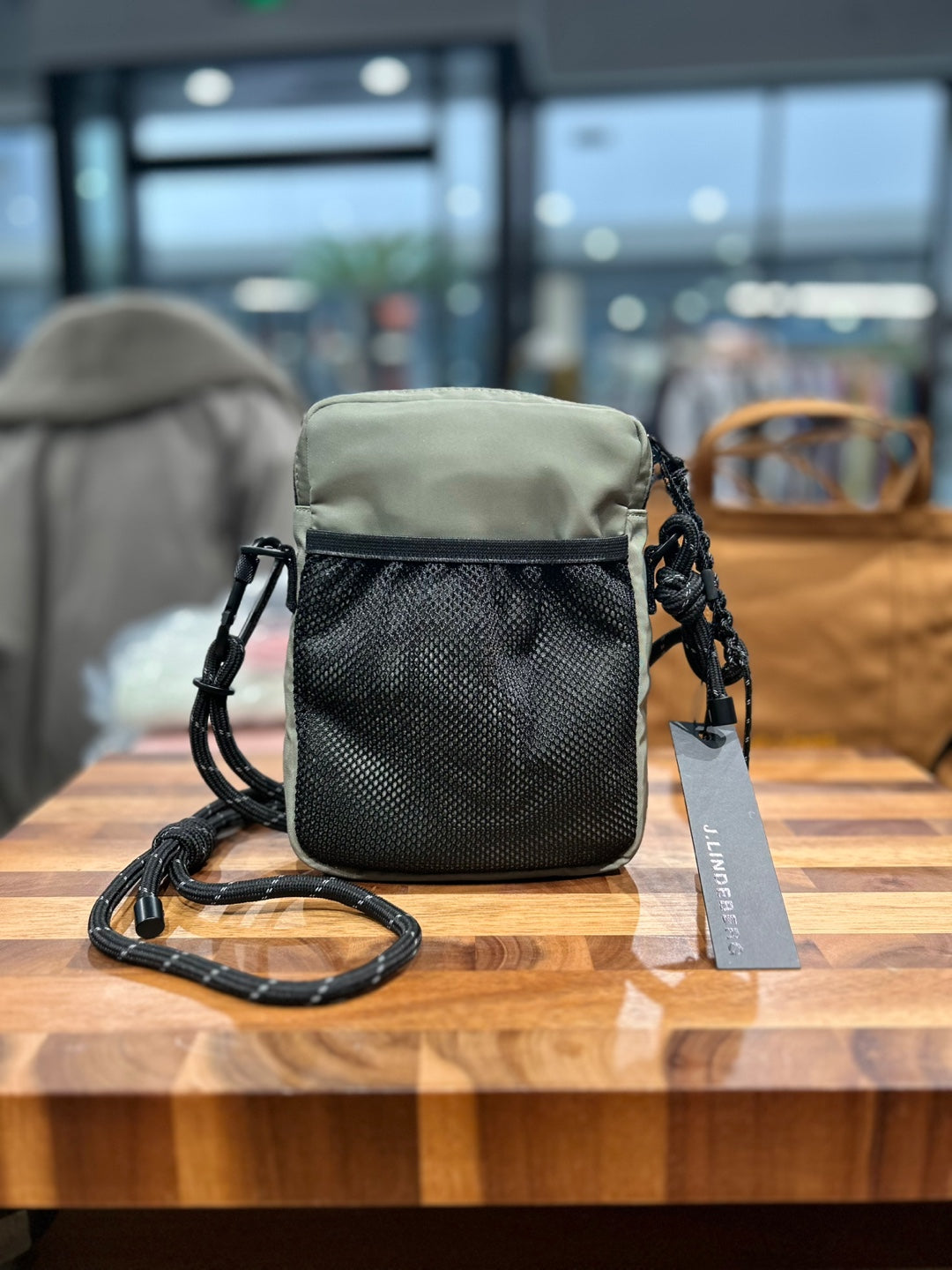 J.Lindeberg SM Crossbody (FMAC12188)