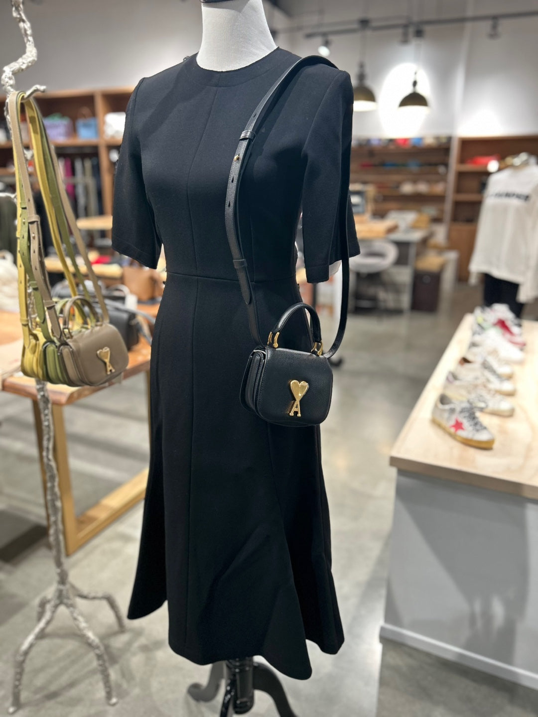 AMI Paris Wool Flare Midi Dress (FDR217.WV0045)