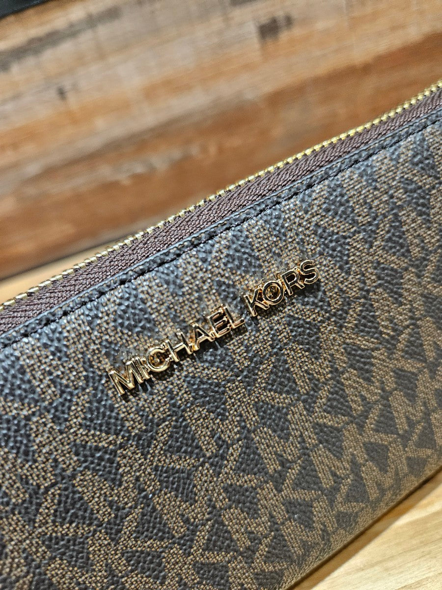 Michael Kors Jet Set Travel Logo LG Continental Wallet (35F8GTVT3B)