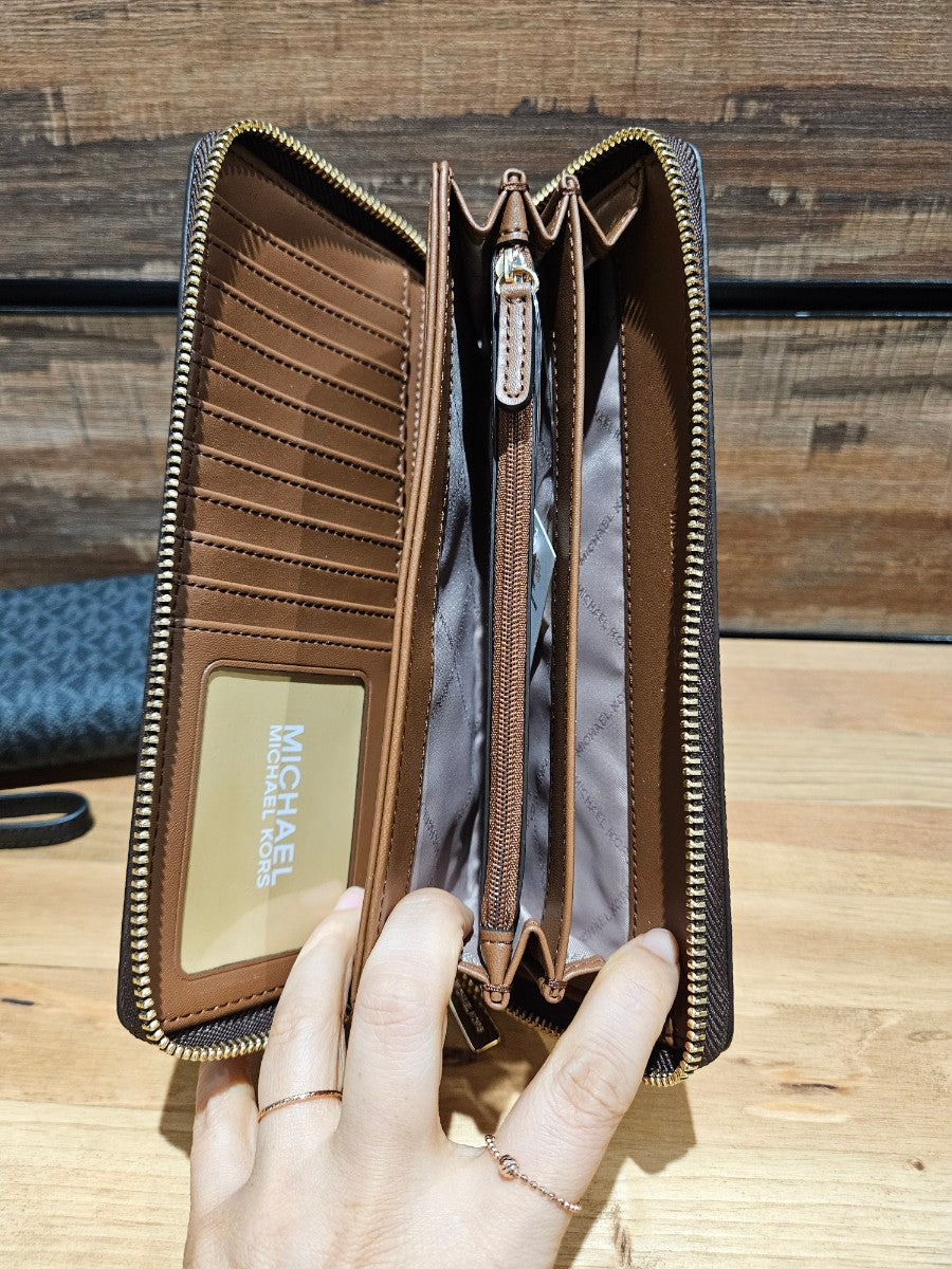 Michael Kors Jet Set Travel Logo LG Continental Wallet (35F8GTVT3B)