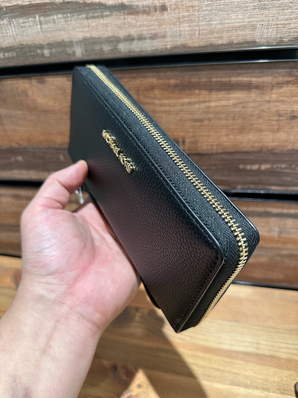 Michael Kors Jet Set Travel Large Travel Continental Wallet (35T7GTVE7L)