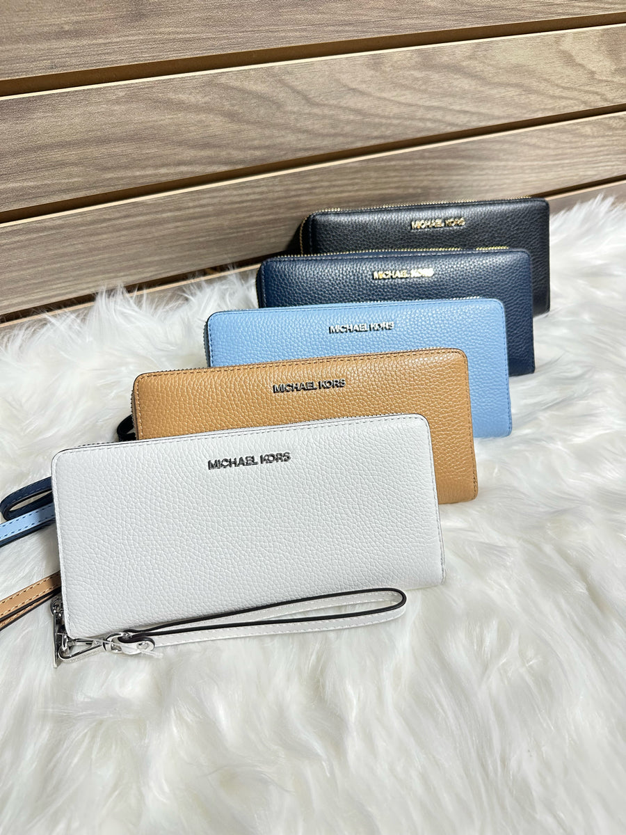 Michael Kors Jet Set Travel Large Travel Continental Wallet (35T7GTVE7L)