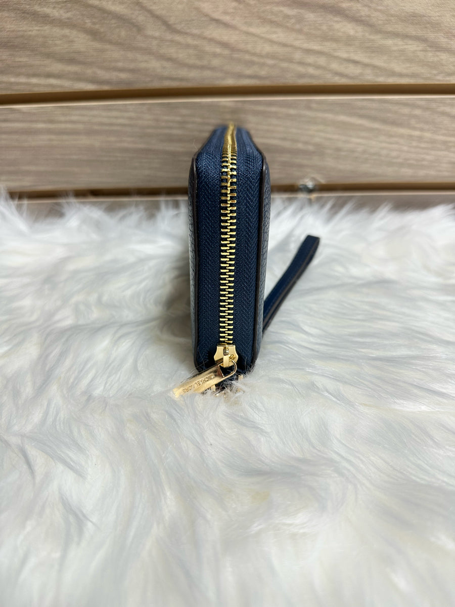 Michael Kors Jet Set Travel Large Travel Continental Wallet (35T7GTVE7L)