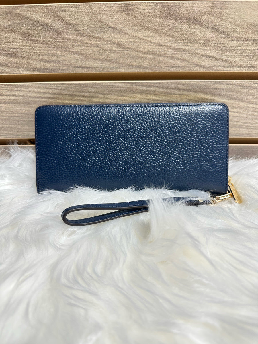 Michael Kors Jet Set Travel Large Travel Continental Wallet (35T7GTVE7L)