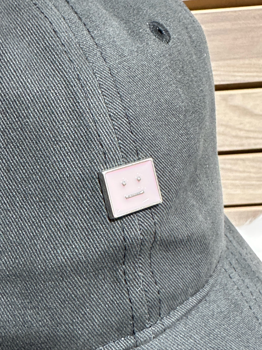 Acne Studios Face Stud Cap (FA-UX-HATS000251)