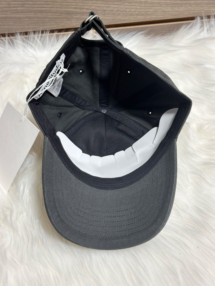 Acne Studios Face Stud Cap (FA-UX-HATS000251)