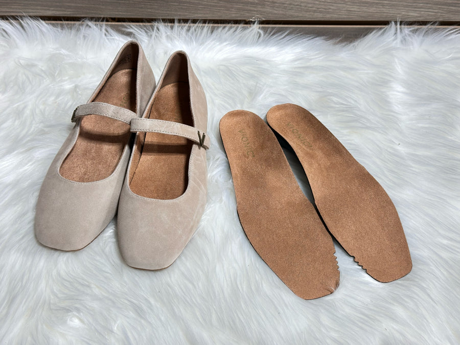 Vionic Alameda Mary Jane Flats (I8661L)