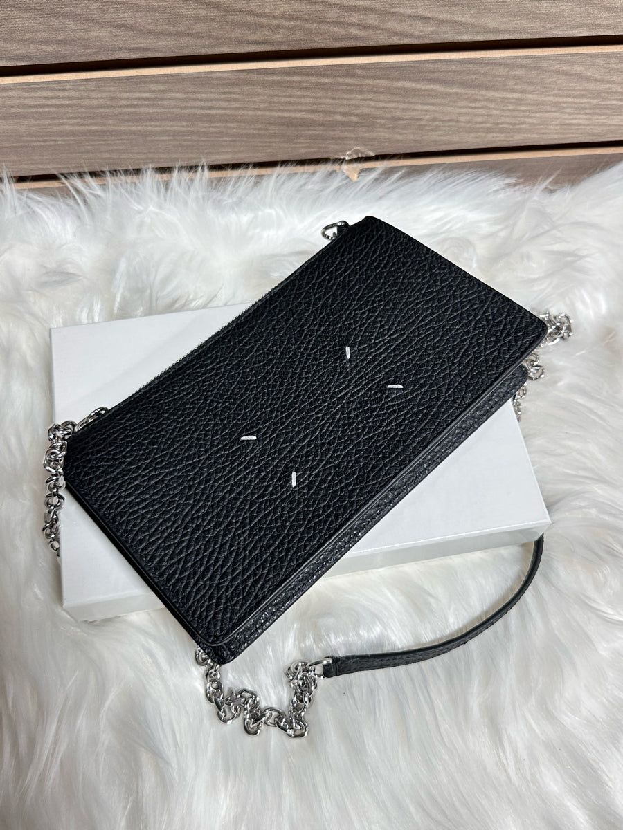 Maison Margiela Four Stitches Zipped Chain Wallet (SA1VL0038 P4455)