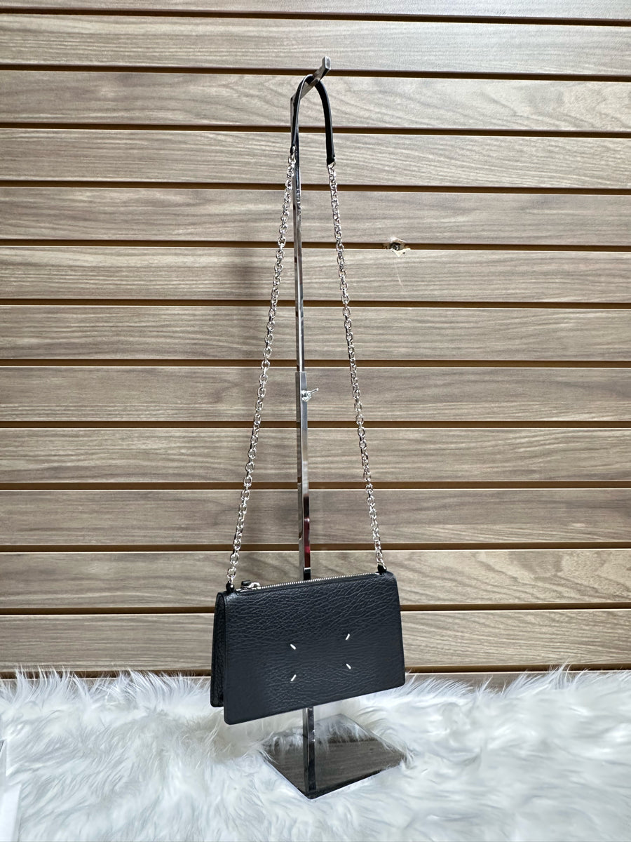 Maison Margiela Four Stitches Zipped Chain Wallet (SA1VL0038 P4455)