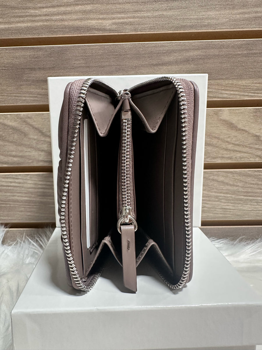 Maison Margiela Glam Slam Zip Around Compact Wallet (SA1UI0032 P6434)