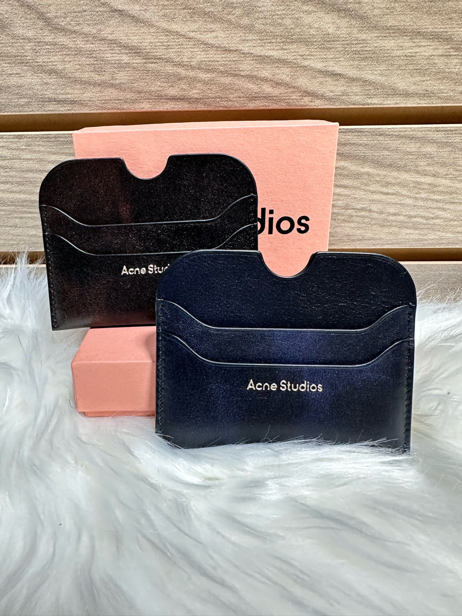 Acne Studios Slim Leather Card Holder (FN-UX-SLGS000287)