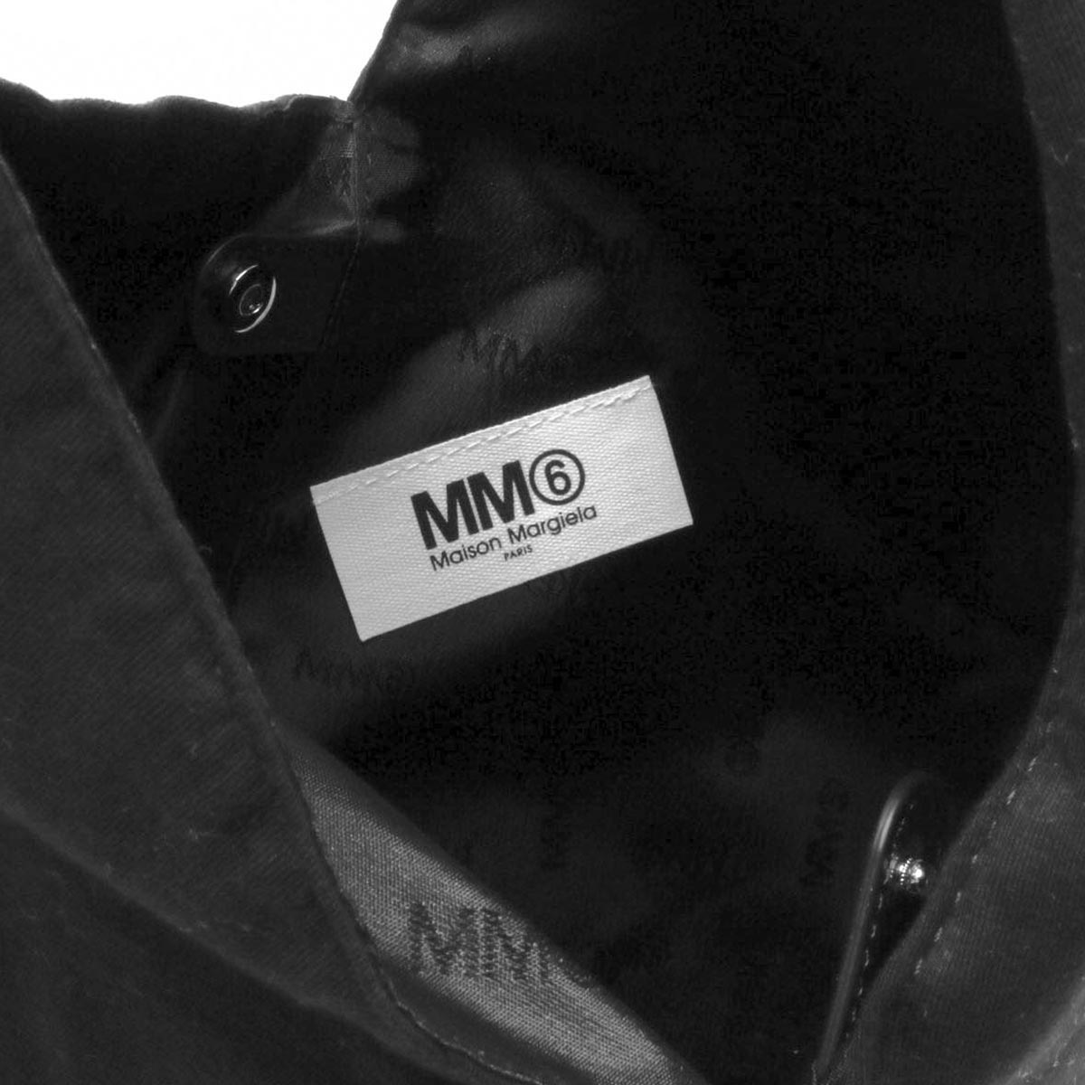 Maison Margiela Japanese Classic Small Bag (S54WD0043 P5224)