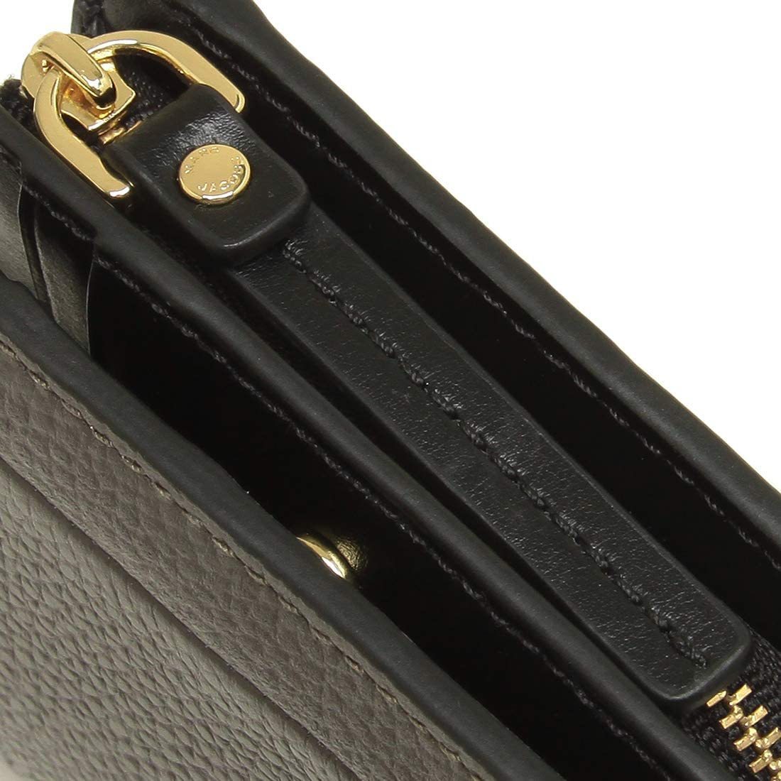 Marc Jacobs Compact Wallet (M0015107)