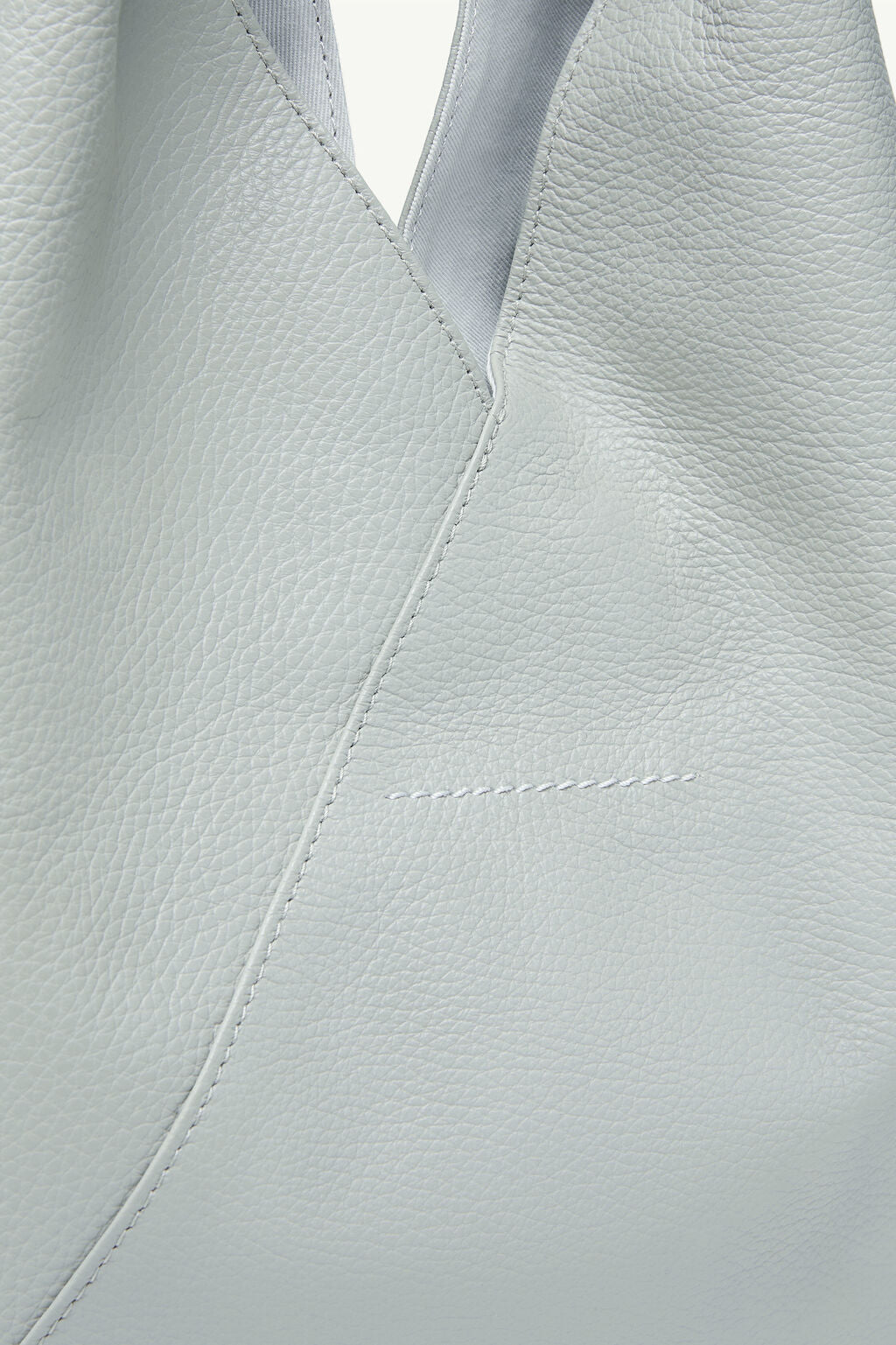 Maison Margiela Japanese Classic Small Bag (S54WD0043 P4344)