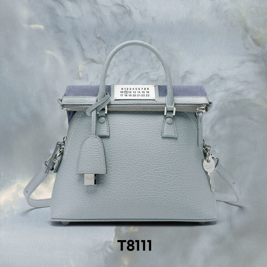 Maison Margiela 5AC Classique Mini Shoulder Bag (S56WG0082 P4455)