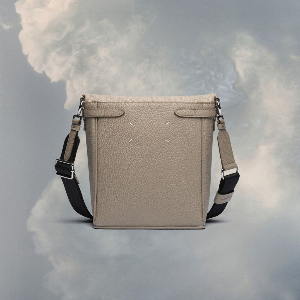 Maison Margiela 5AC Vertical Camera Bag (SB1WG0041)