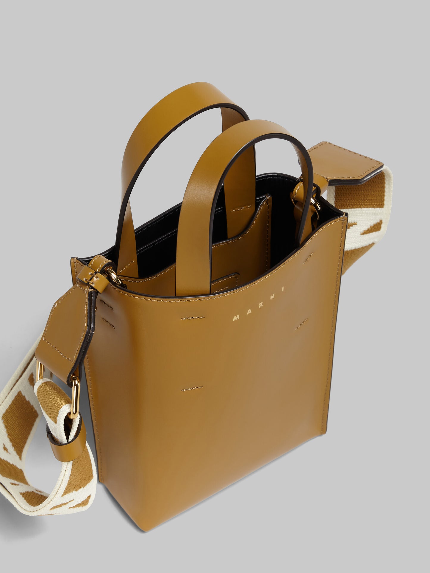 Marni Museo Nano Bag (SBMP0050Y0)