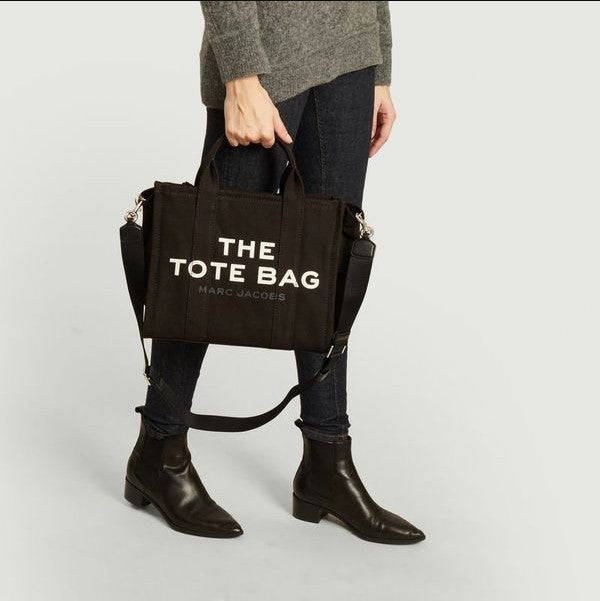 Marc Jacobs The Medium Tote Bag (M0016161-822)