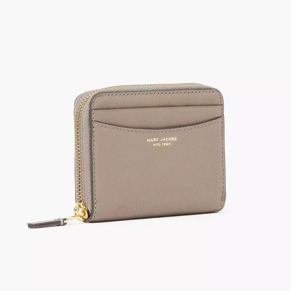 Marc Jacobs Zip Around Wallet (S178L03FA22)