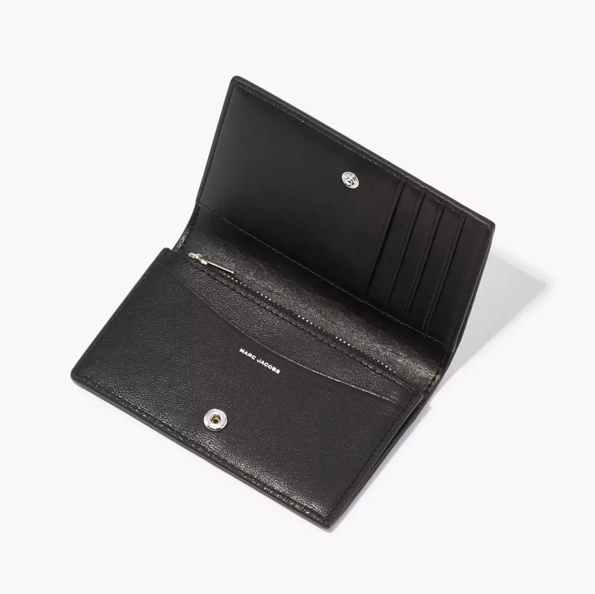 Marc Jacobs Bi-Fold Wallet (S174L03FA22)