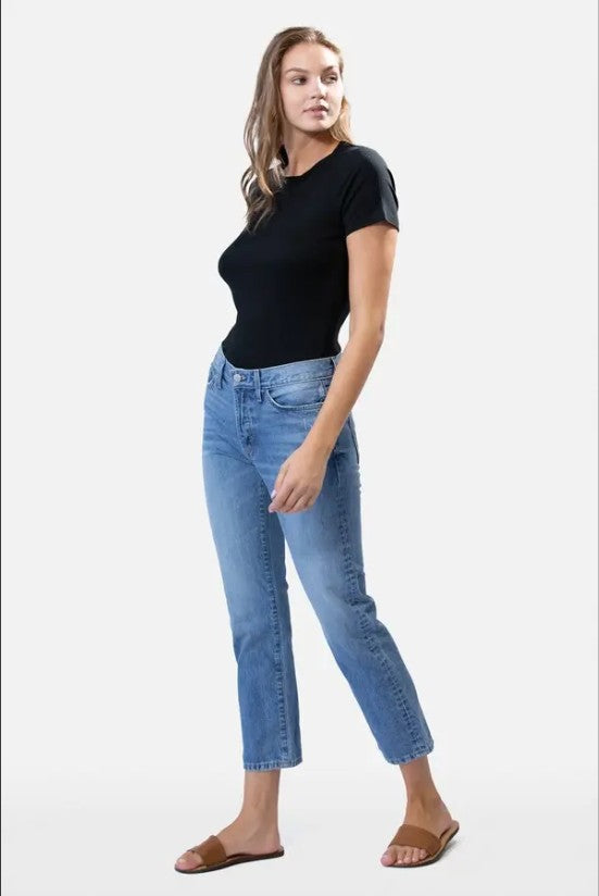 Hudson Nico Mid-Rise Super Skinny Jeans (W302CRI1-COA)