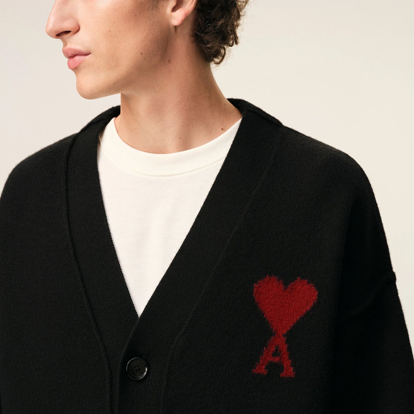 AMI Paris Quota V-Neck Cardigan with Contrasted Ami de Coeur UKC367.018 (Men’s Black)