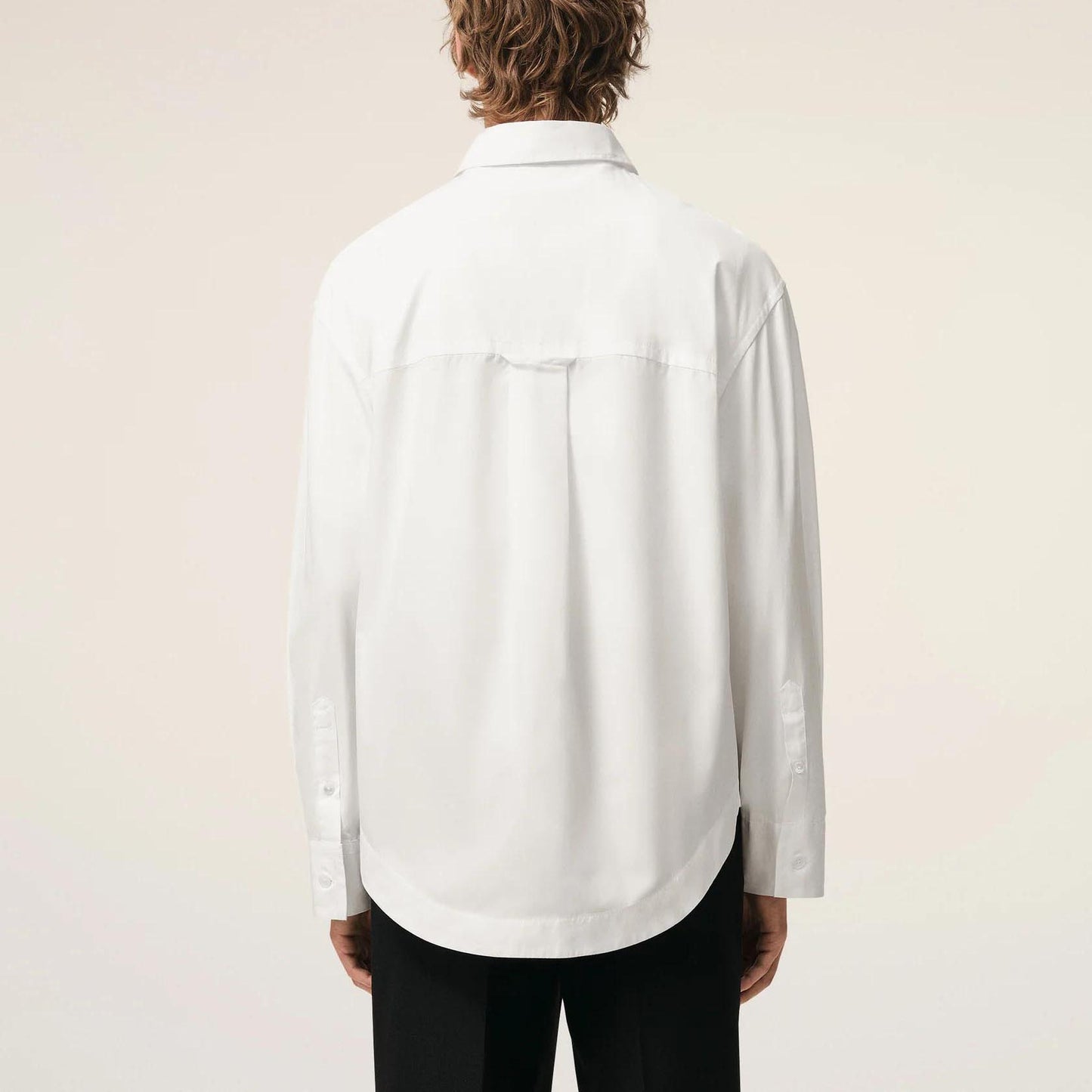 AMI Paris Long Sleeve Wide Shirt With Sharp Collar And Embossed Ami De Coeur USH808.CO0063