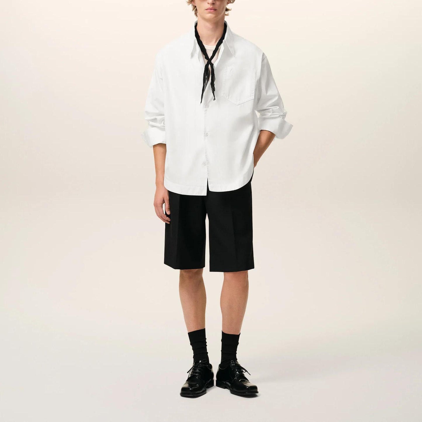 AMI Paris Long Sleeve Wide Shirt With Sharp Collar And Embossed Ami De Coeur USH808.CO0063