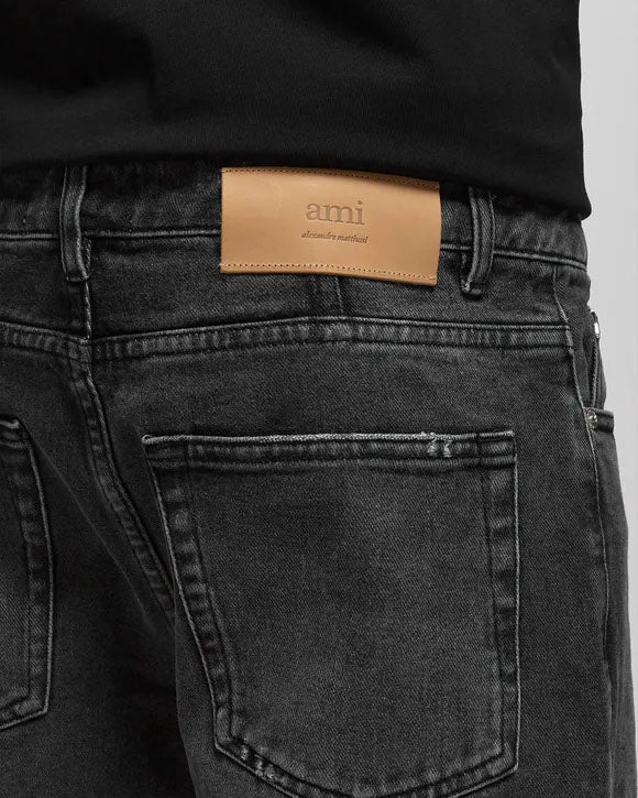 AMI Paris Straight Fit Chino Pants (UTR500.DE0018)