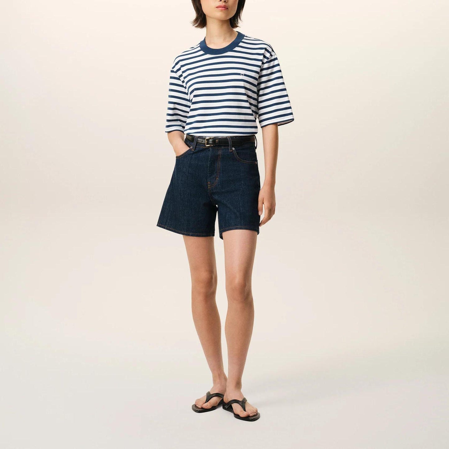 AMI Paris Short Sleeves Boxy Fit Mariniere Tee Shirt With Ami De Coeur Patch UTS374.JE0210