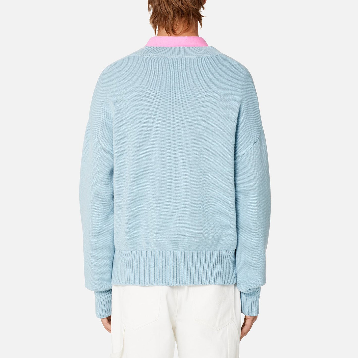 AMI Small Heart Logo V-Neck Knit Sweater (UKS208.016)