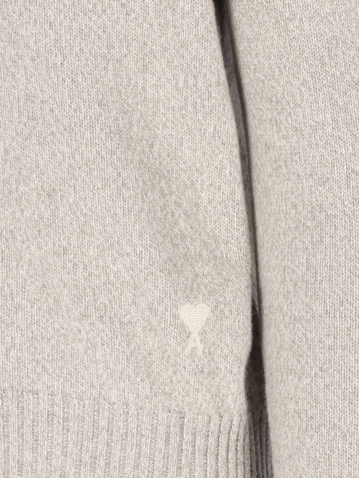 AMI Tonal Heart Logo Cardigan (HKC127.005)