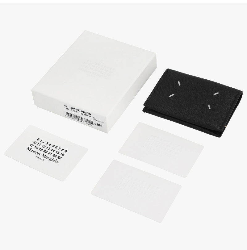 Maison Margiela Four Stitches Bi-Fold Card Case (SA2UI0009 P7268)