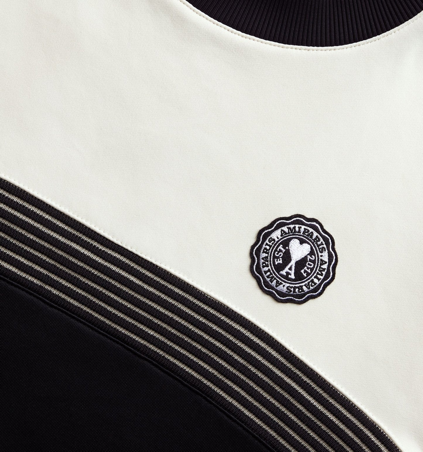 AMI Patch Logo Sweatshirt (HSW028.738)