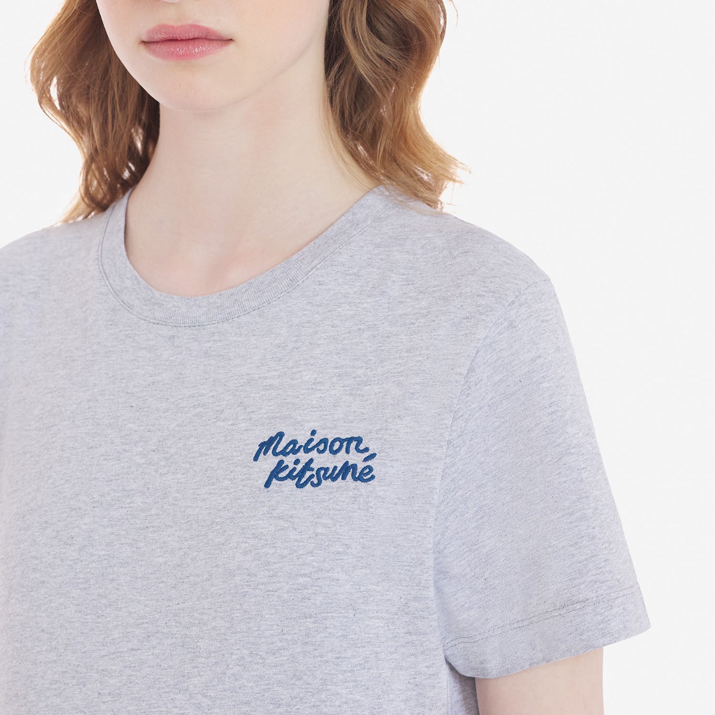 Maison Kitsuné Women's Paris Logo T-Shirt (LW00115KJ0008)