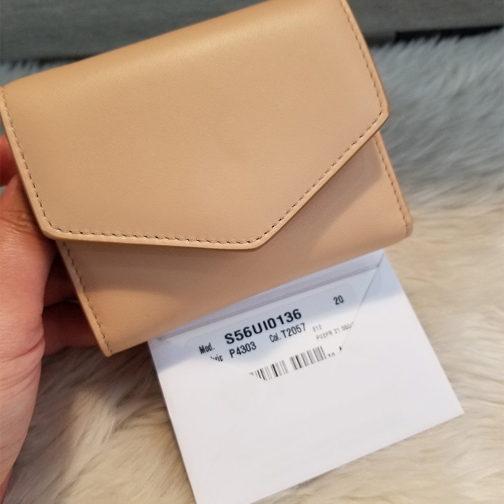 Maison Margiela Four Stitches Envelope Tri-Fold Wallet (S56UI0136 P4303)