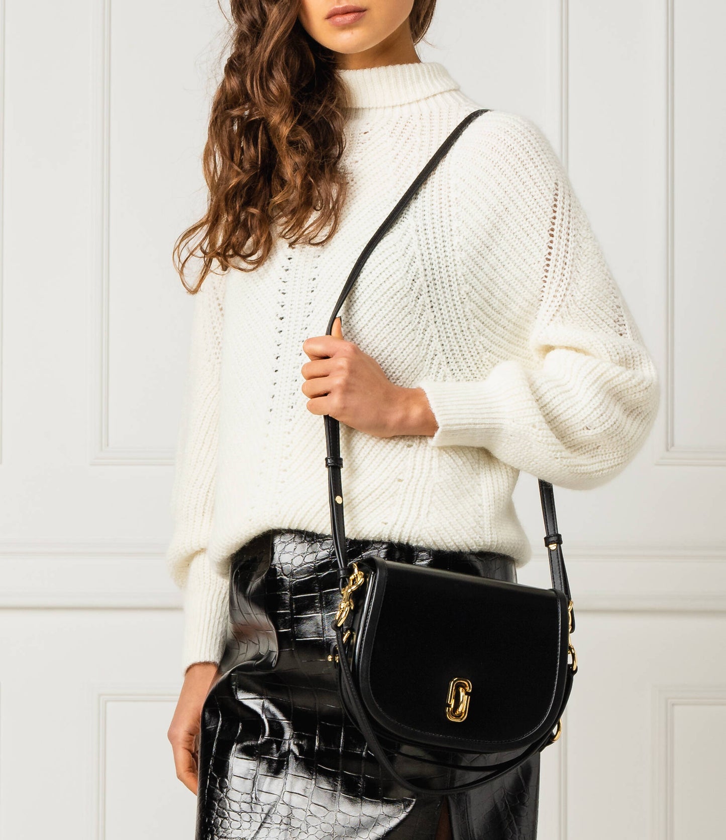 Marc Jacobs The J Marc Shoulder Bag (M0015083)
