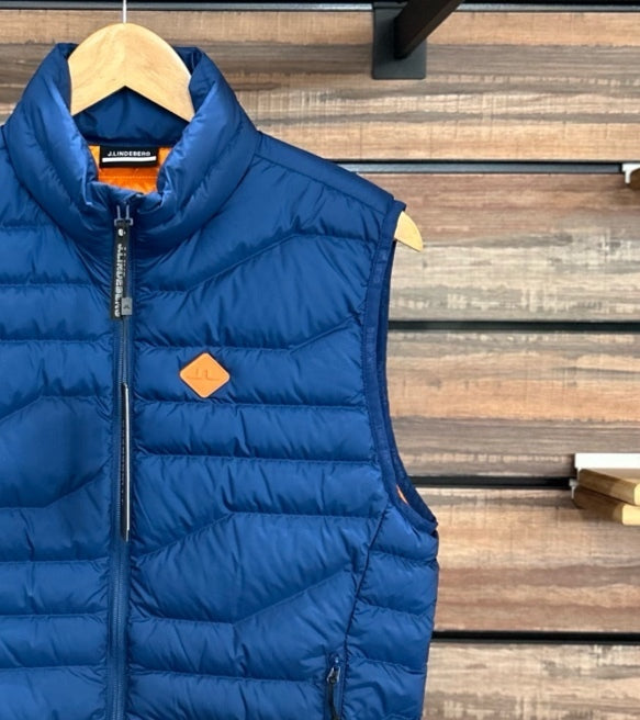J.Lindeberg Cliff Light Down Vest (AMOW09062)