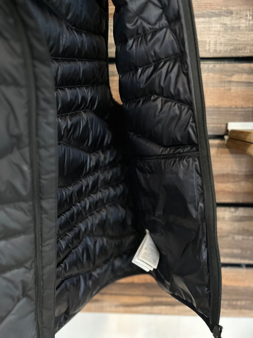 J.Lindeberg Cliff Light Down Vest (AMOW09062)