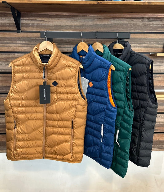 J.Lindeberg Cliff Light Down Vest (AMOW09062)